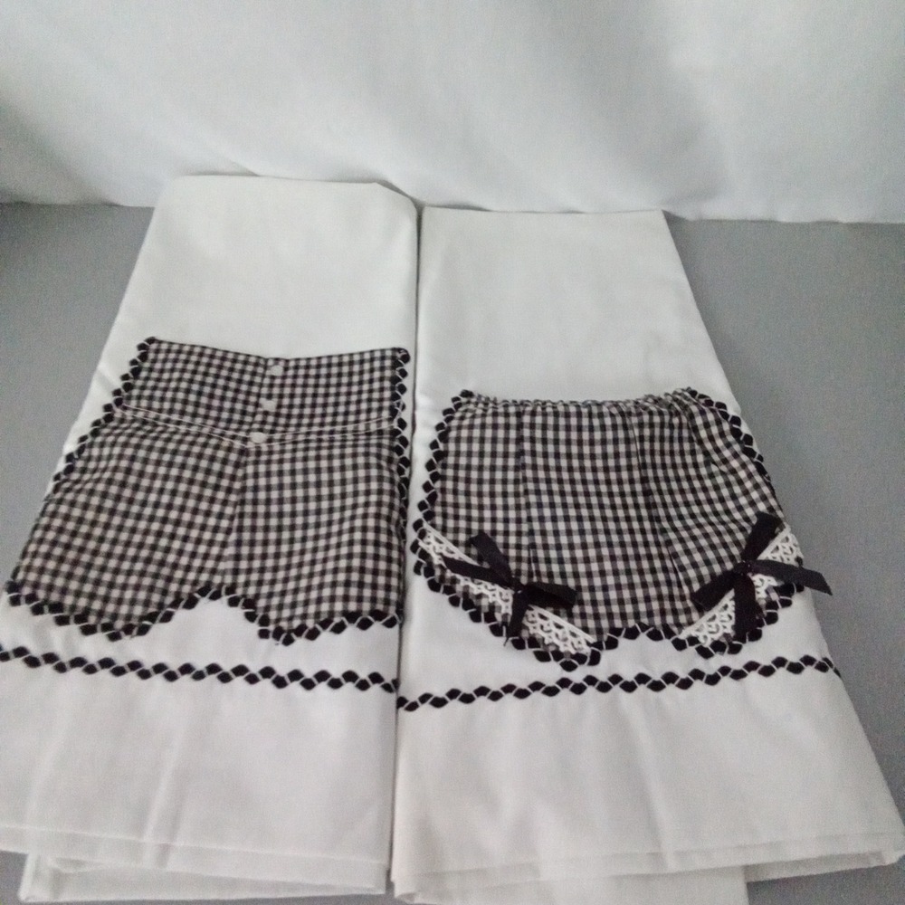 Vintage Style White Gingham Pocket Pillowcase Set Black White Lace Bows 2pc